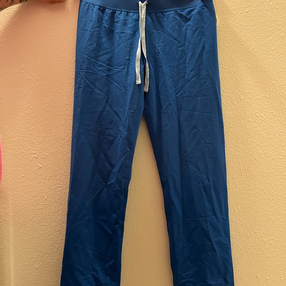 Figs Livingston Basic Scrub Pants